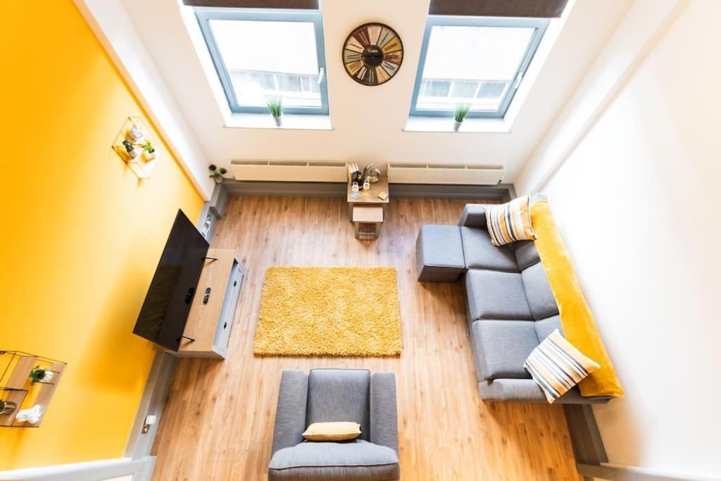 Nottingham Central Lace Market Apartment With Three Bedrooms And Free Parking 외부 사진
